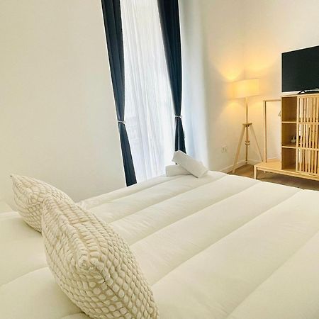 Suites Larios Малага Екстериор снимка