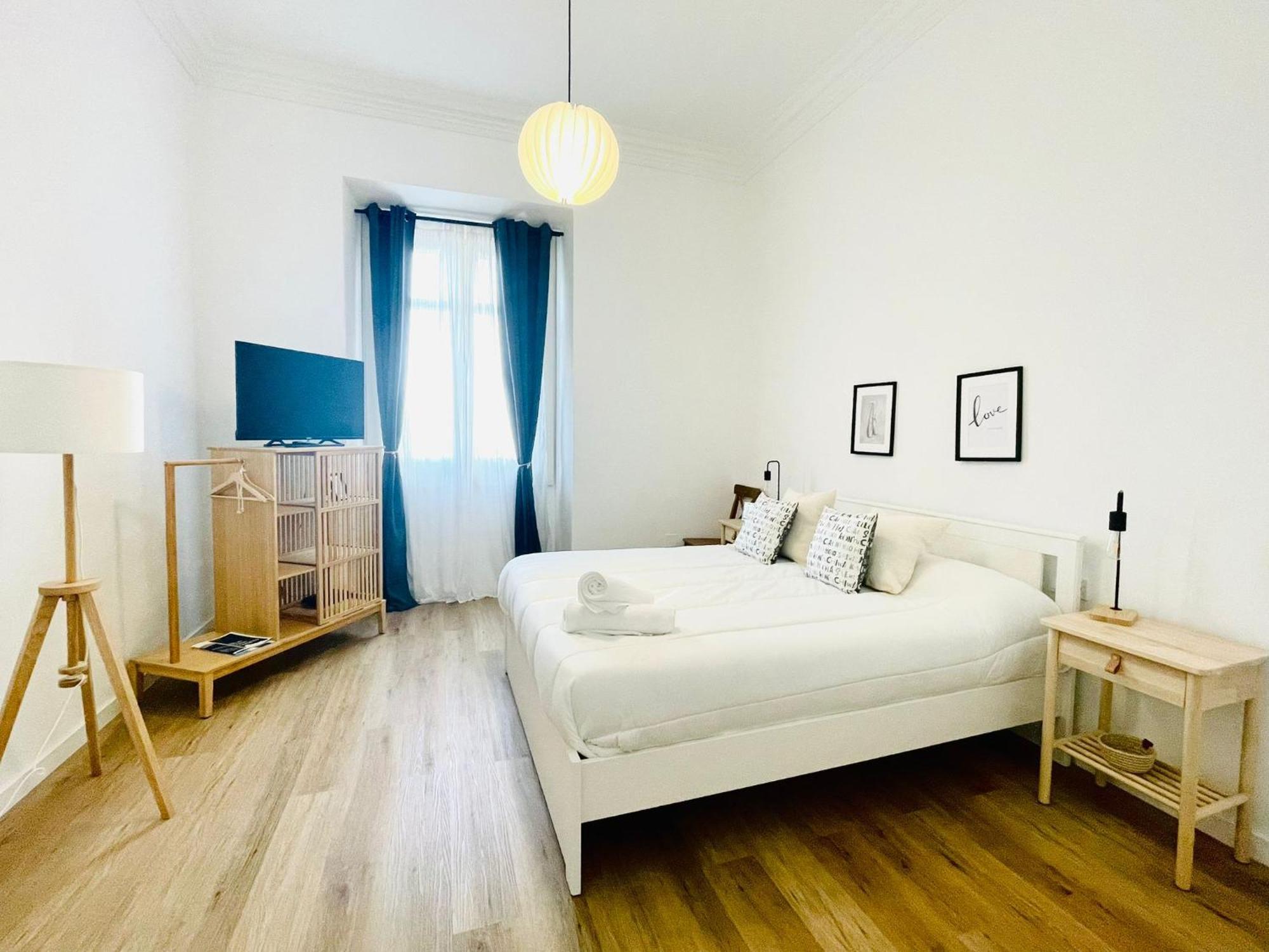 Suites Larios Малага Екстериор снимка
