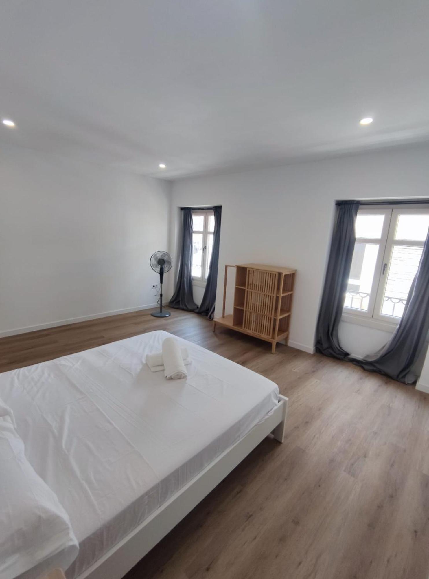 Suites Larios Малага Екстериор снимка